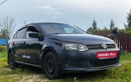 Volkswagen Polo VI (EU Market), 2010 год, 460 000 рублей, 2 фотография