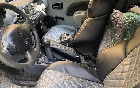 Renault Logan I, 2006 год, 125 000 рублей, 10 фотография