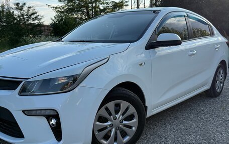 KIA Rio IV, 2017 год, 1 460 000 рублей, 15 фотография