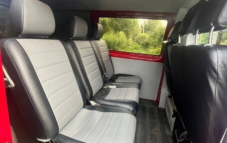 Volkswagen Transporter T5 рестайлинг, 2014 год, 1 520 000 рублей, 7 фотография