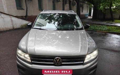 Volkswagen Tiguan II, 2019 год, 2 690 000 рублей, 3 фотография