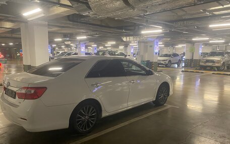 Toyota Camry, 2012 год, 1 900 000 рублей, 8 фотография