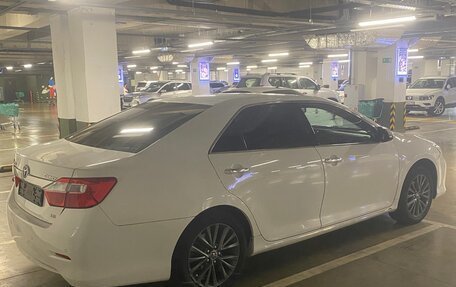 Toyota Camry, 2012 год, 1 900 000 рублей, 7 фотография