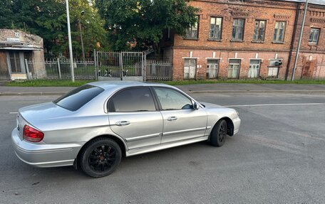 Hyundai Sonata IV рестайлинг, 2002 год, 550 000 рублей, 8 фотография