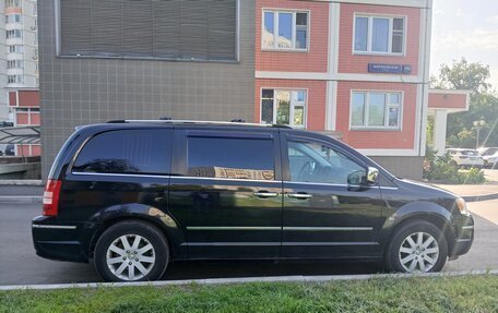 Chrysler Voyager IV, 2008 год, 1 150 000 рублей, 3 фотография