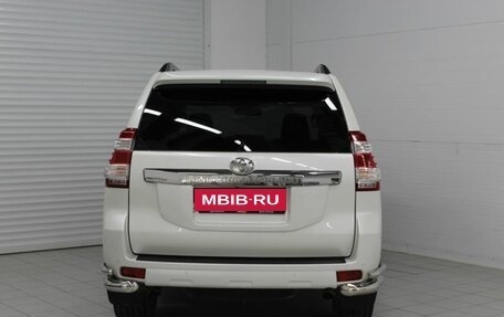 Toyota Land Cruiser Prado 150 рестайлинг 2, 2016 год, 3 550 000 рублей, 9 фотография