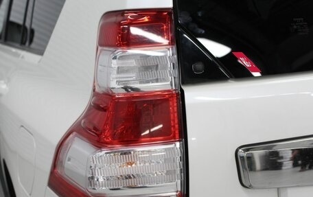Toyota Land Cruiser Prado 150 рестайлинг 2, 2016 год, 3 550 000 рублей, 12 фотография