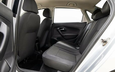 Volkswagen Polo VI (EU Market), 2011 год, 778 000 рублей, 33 фотография