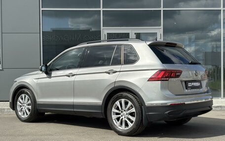 Volkswagen Tiguan II, 2021 год, 3 135 000 рублей, 2 фотография