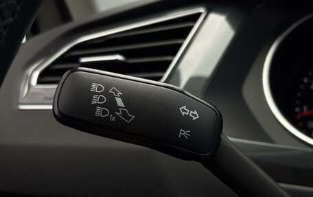 Volkswagen Tiguan II, 2021 год, 3 135 000 рублей, 20 фотография