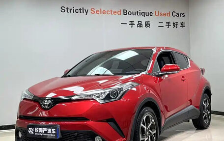Toyota C-HR I рестайлинг, 2022 год, 1 760 999 рублей, 1 фотография