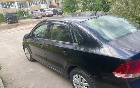 Volkswagen Polo VI (EU Market), 2011 год, 600 000 рублей, 2 фотография