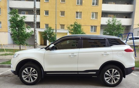 Geely Atlas I, 2020 год, 1 550 000 рублей, 3 фотография