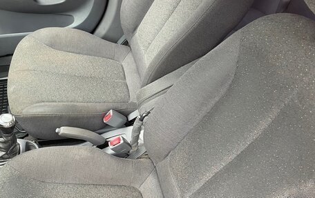 Hyundai Accent II, 2005 год, 380 000 рублей, 11 фотография