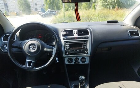 Volkswagen Polo VI (EU Market), 2013 год, 790 000 рублей, 3 фотография