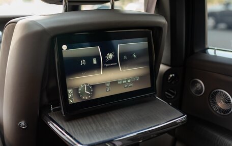 Rolls-Royce Cullinan, 2020 год, 36 700 000 рублей, 20 фотография
