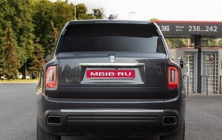 Rolls-Royce Cullinan, 2020 год, 36 700 000 рублей, 8 фотография