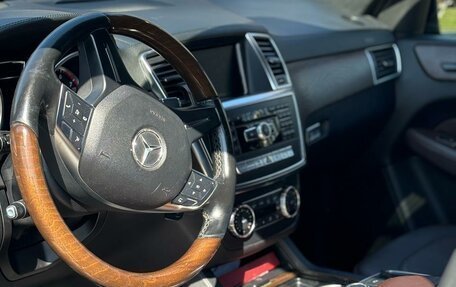 Mercedes-Benz GL-Класс, 2015 год, 3 200 000 рублей, 3 фотография