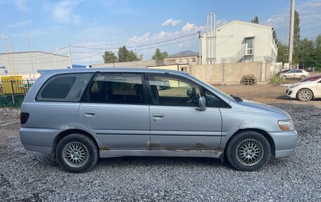 Nissan Bassara, 2000 год, 320 000 рублей, 6 фотография