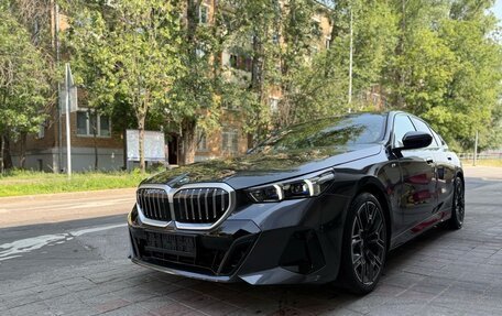 BMW 5 серия, 2024 год, 6 400 000 рублей, 2 фотография