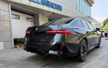 BMW 5 серия, 2024 год, 6 400 000 рублей, 3 фотография