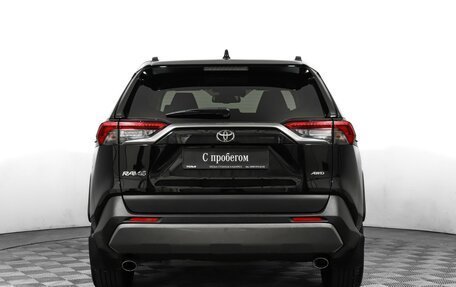 Toyota RAV4, 2021 год, 3 980 000 рублей, 6 фотография