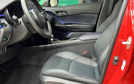 Toyota C-HR I рестайлинг, 2022 год, 1 760 999 рублей, 12 фотография