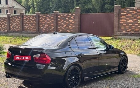 BMW 3 серия, 2006 год, 1 300 000 рублей, 5 фотография