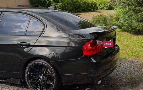 BMW 3 серия, 2006 год, 1 300 000 рублей, 7 фотография