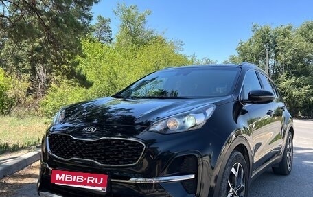 KIA Sportage IV рестайлинг, 2018 год, 2 600 000 рублей, 5 фотография
