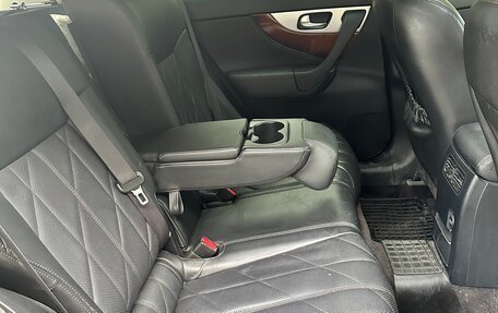Infiniti QX70, 2015 год, 2 100 000 рублей, 3 фотография
