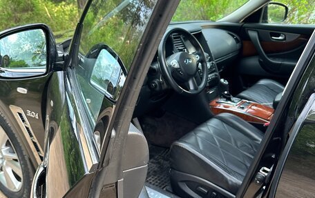 Infiniti QX70, 2015 год, 2 100 000 рублей, 2 фотография