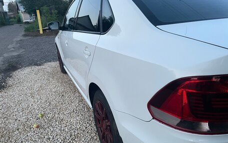 Volkswagen Polo VI (EU Market), 2017 год, 900 000 рублей, 9 фотография