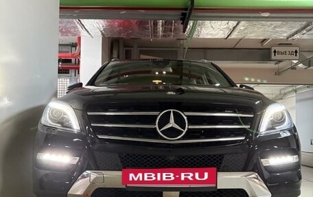 Mercedes-Benz M-Класс, 2013 год, 3 000 000 рублей, 12 фотография