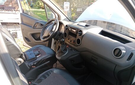 Peugeot Partner II рестайлинг 2, 2012 год, 500 000 рублей, 9 фотография