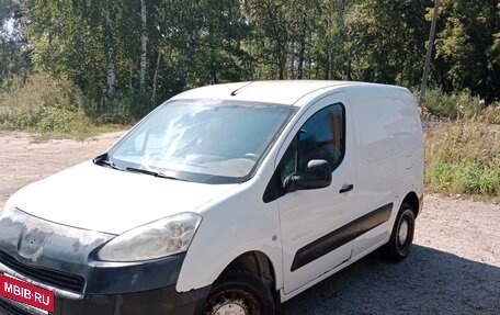 Peugeot Partner II рестайлинг 2, 2012 год, 500 000 рублей, 11 фотография