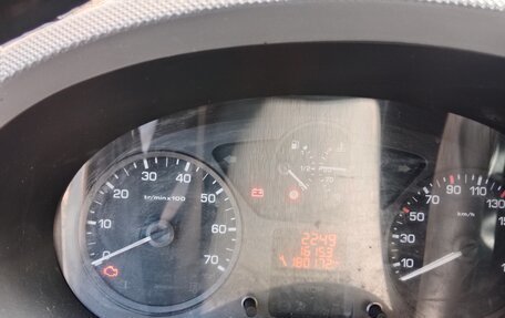 Peugeot Partner II рестайлинг 2, 2012 год, 500 000 рублей, 15 фотография