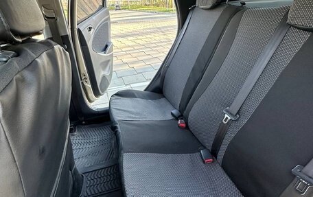 Hyundai Solaris II рестайлинг, 2013 год, 800 000 рублей, 6 фотография