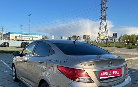 Hyundai Solaris II рестайлинг, 2013 год, 800 000 рублей, 7 фотография