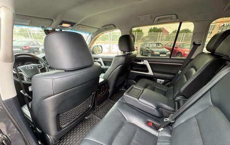 Toyota Land Cruiser 200, 2015 год, 5 150 000 рублей, 22 фотография