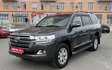 Toyota Land Cruiser 200, 2015 год, 5 150 000 рублей, 10 фотография