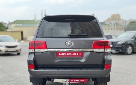 Toyota Land Cruiser 200, 2015 год, 5 150 000 рублей, 12 фотография