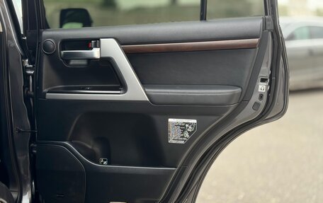 Toyota Land Cruiser 200, 2015 год, 5 150 000 рублей, 25 фотография
