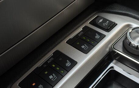 Toyota Land Cruiser 200, 2015 год, 5 150 000 рублей, 37 фотография