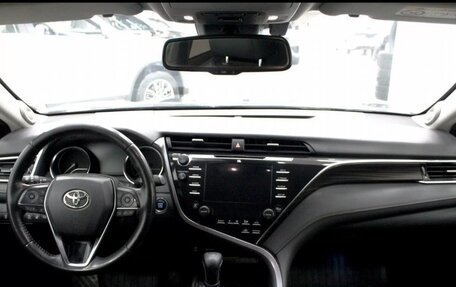 Toyota Camry, 2020 год, 3 179 000 рублей, 19 фотография