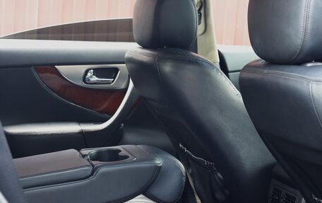 Infiniti FX II, 2008 год, 1 150 000 рублей, 14 фотография