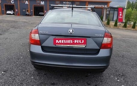 Skoda Rapid I, 2015 год, 950 000 рублей, 2 фотография