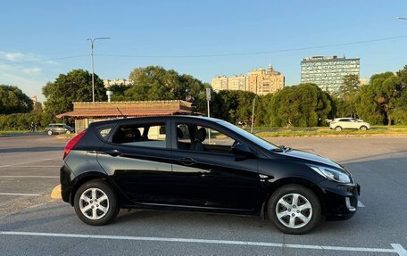 Hyundai Solaris II рестайлинг, 2014 год, 970 000 рублей, 4 фотография