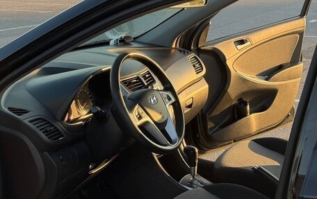 Hyundai Solaris II рестайлинг, 2014 год, 970 000 рублей, 12 фотография