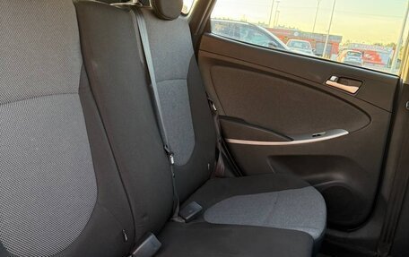 Hyundai Solaris II рестайлинг, 2014 год, 970 000 рублей, 18 фотография